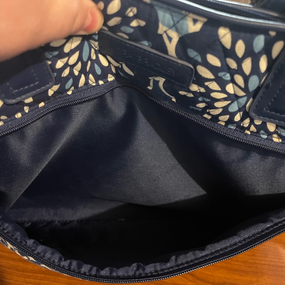 Blue Vera Bradley set.  Laptop tote, wallet and pill box - Picture 2 of 8
